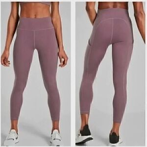 Athleta Ultimate Stash 7/8 Legging, Size XS